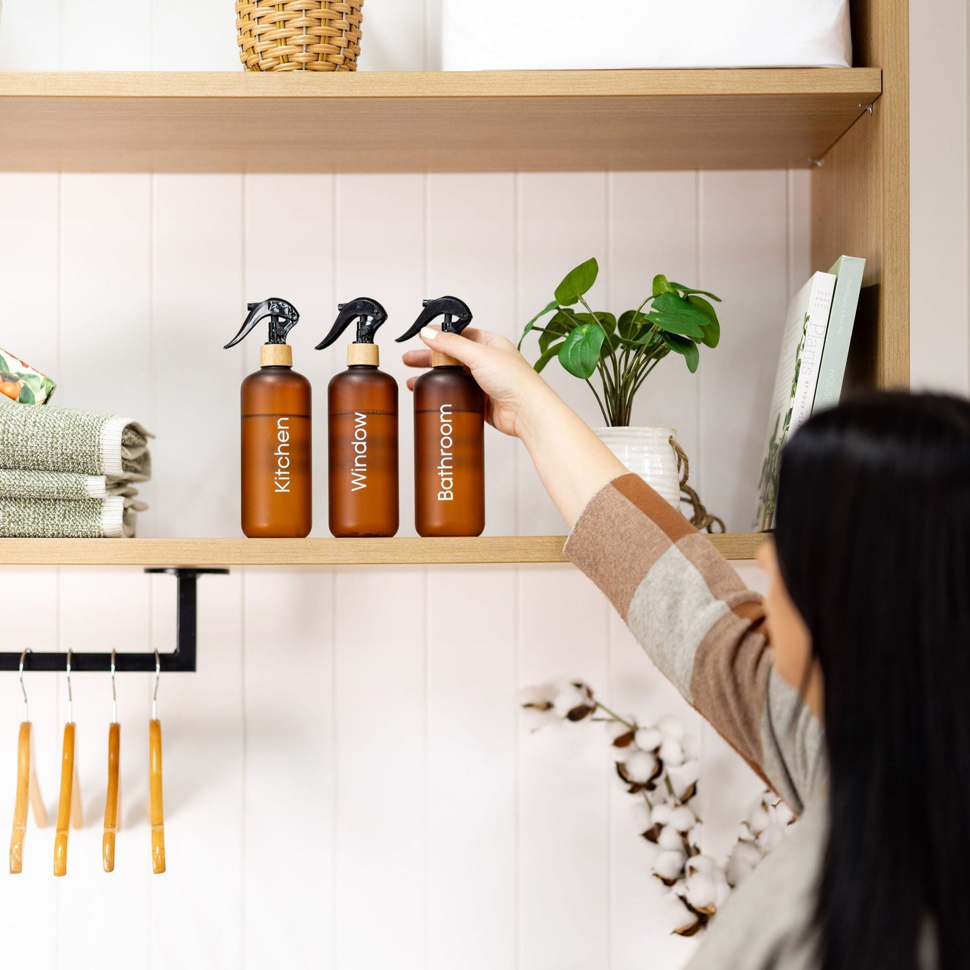 Brown Frost Bottle with Bamboo Spray - 500ml - Little Label Co The Home of Organisation For Kitchen, Bathroom, Laundry & More