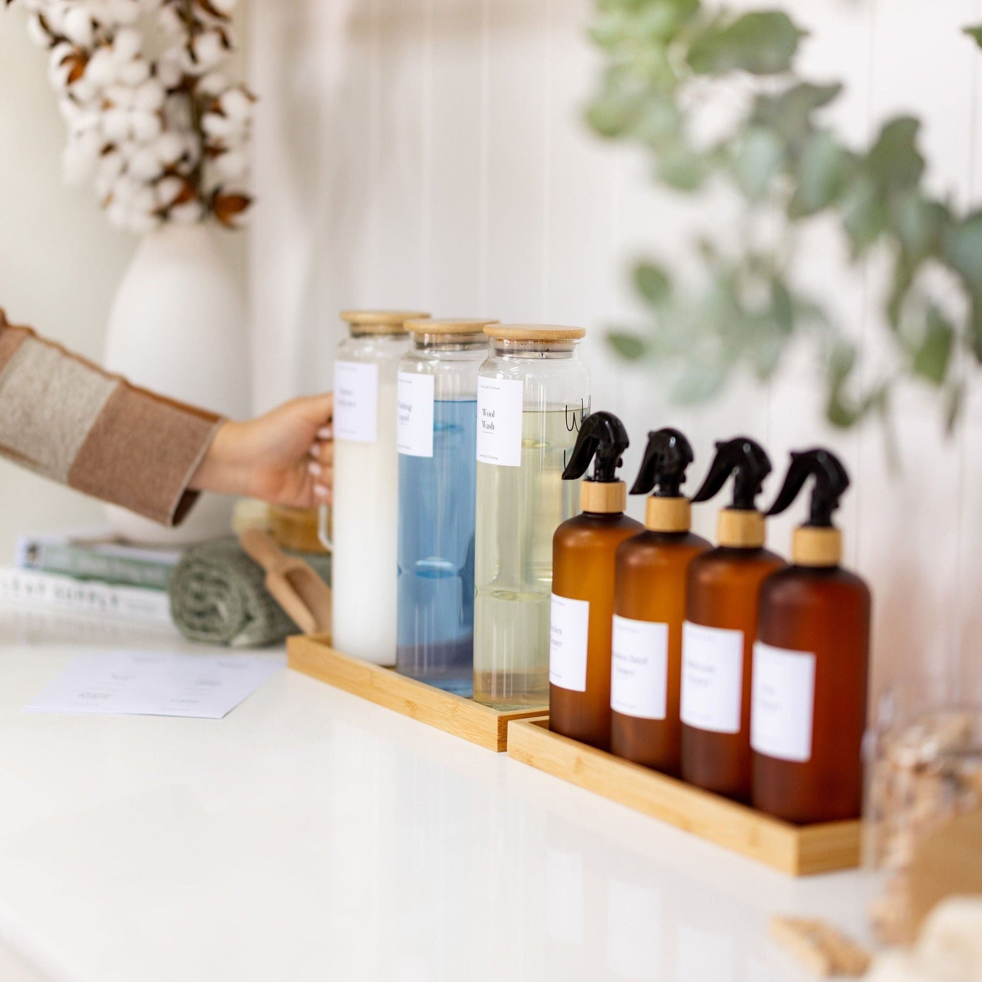 Brown Frost Bottle with Bamboo Spray - 500ml - Little Label Co The Home of Organisation For Kitchen, Bathroom, Laundry & More